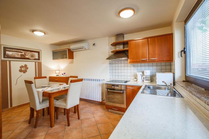 Apartmani Gilda Vrsar Kültér fotó